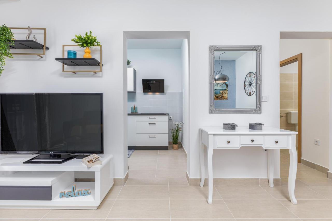 Apartment Mila Fazana Luaran gambar