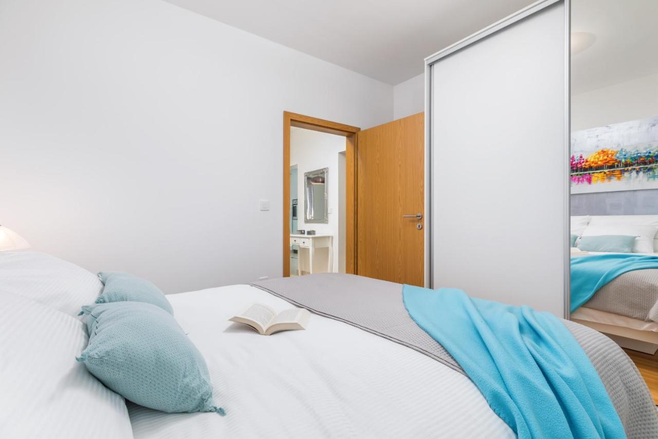 Apartment Mila Fazana Luaran gambar